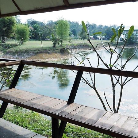 Baan Ricky Motocross And Enduro Track Otel Ban Huai Maenam Noi Dış mekan fotoğraf